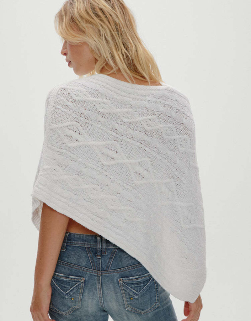 Frankies Bikinis Aspen Cable Knit Poncho