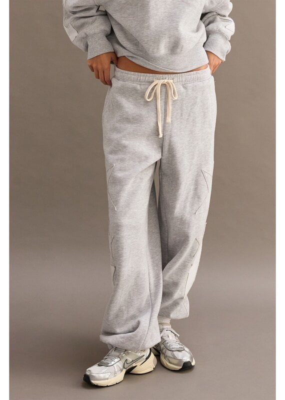 Star Patch Fleece Jogger Pant