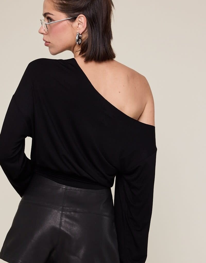 One Shoulder Fit Waist Long Sleeve Top