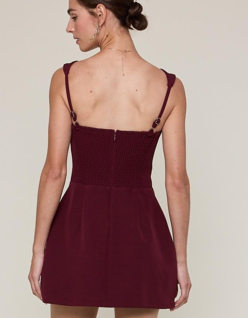 Vibrant Solid Double Pocket Square Neck Mini Dress