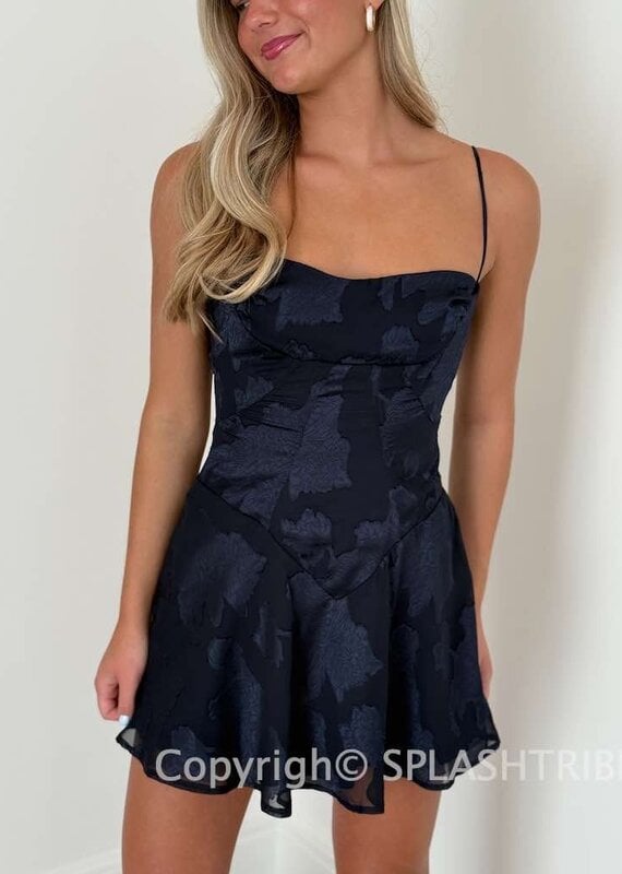 Lucy In The Sky Textured Floral A Line Mini Dress