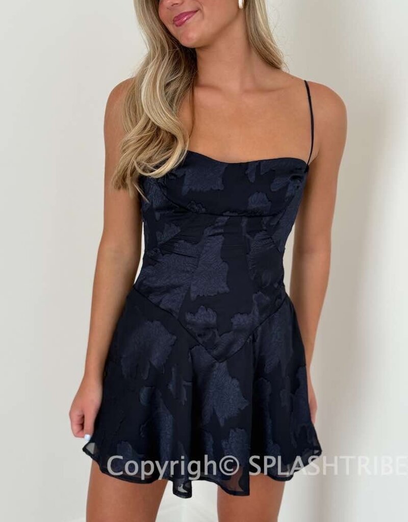 Lucy In The Sky Textured Floral A Line Mini Dress