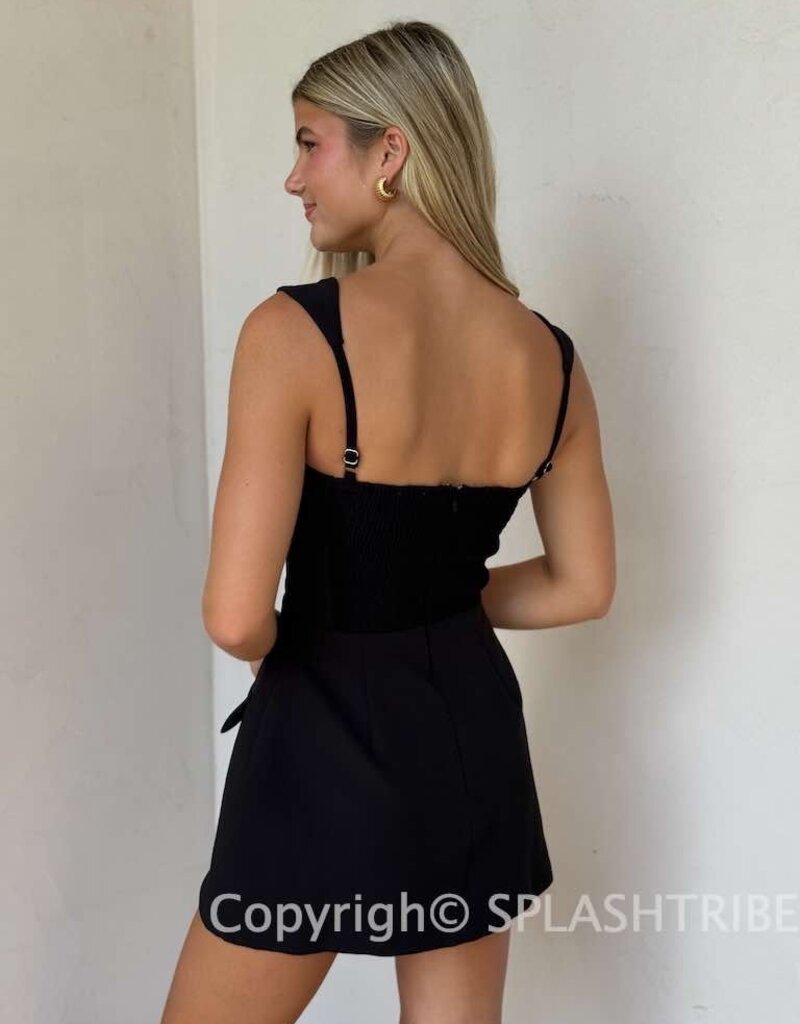 Vibrant Solid Double Pocket Square Neck Mini Dress