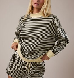 Mid Rise Stripe Shorts