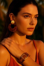 Kenle Shell Earring - Brown