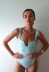 Divino Seas Natala One Piece