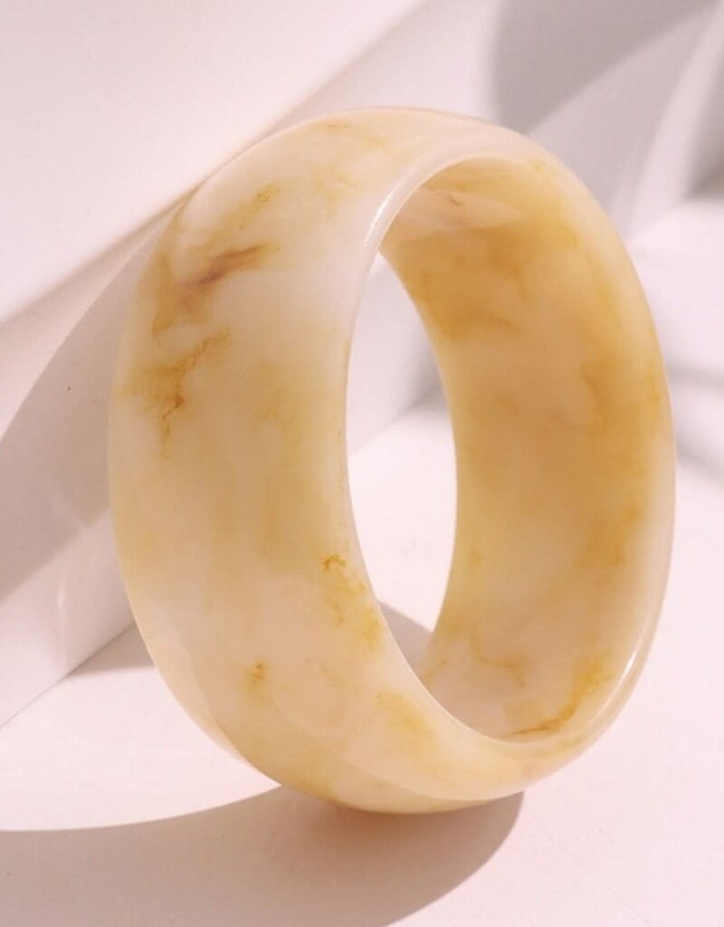 Irregular Translucent Cuff Bracelet Cream