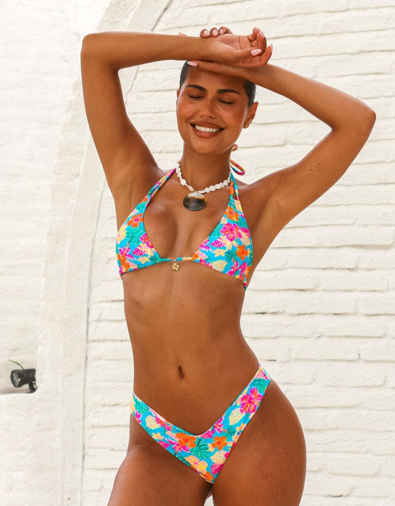 Kulani Kinis Cheeky V Bikini Bottom