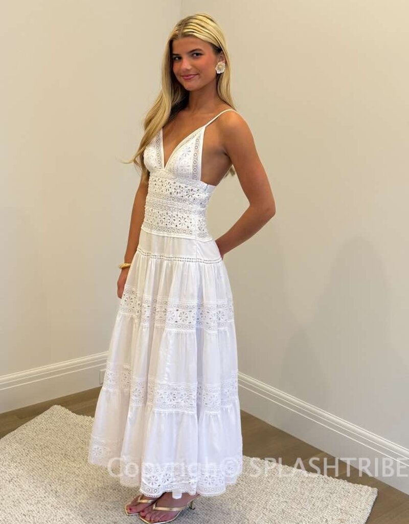 Floral Embossed Lace Solid Midi Dress