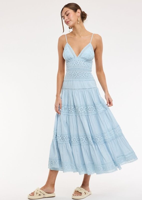 Floral Embossed Lace Solid Midi Dress