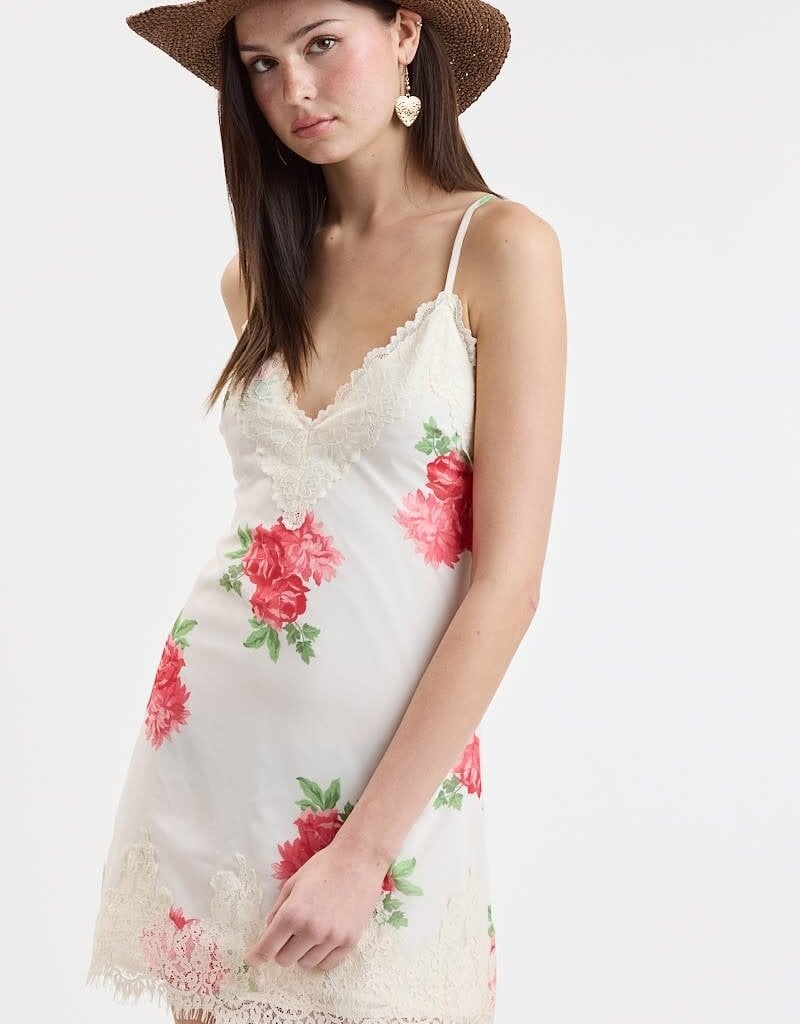 Red Rose Backless Wide Lace Mini Dress