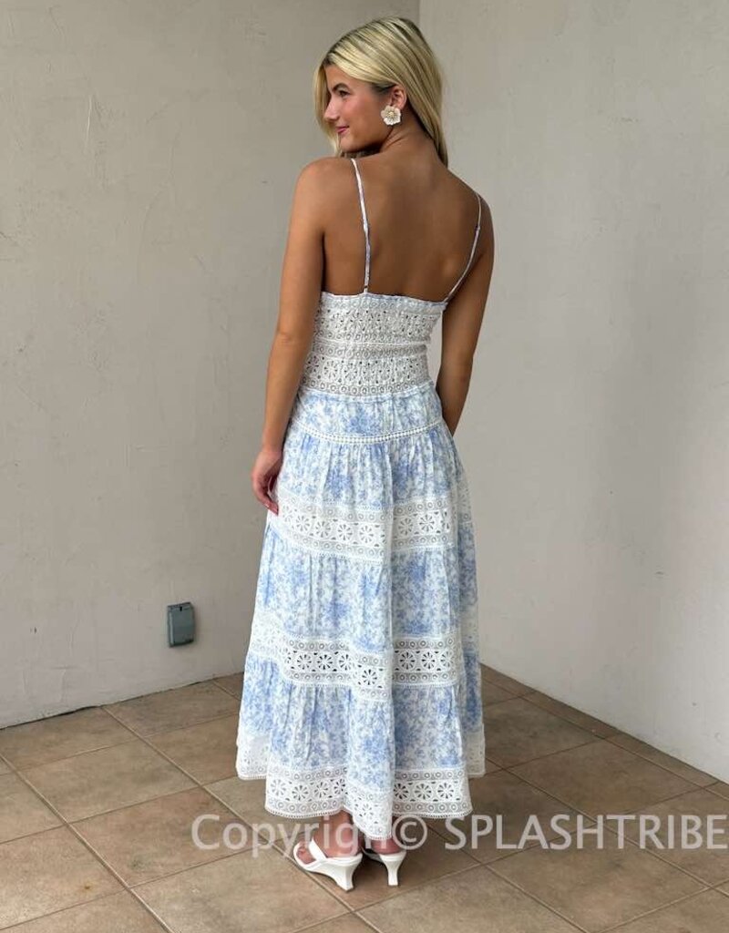 Floral Embossed Lace Floral Midi Dress