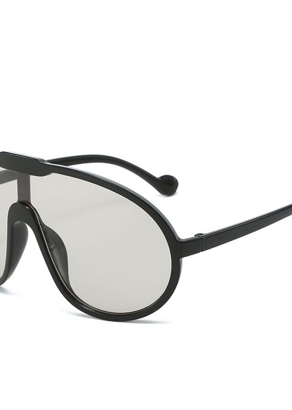 Oversized Frame Sunglasses Black2