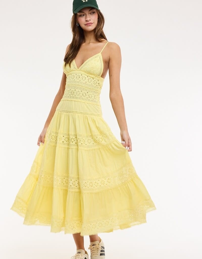 Floral Embossed Lace Solid Midi Dress