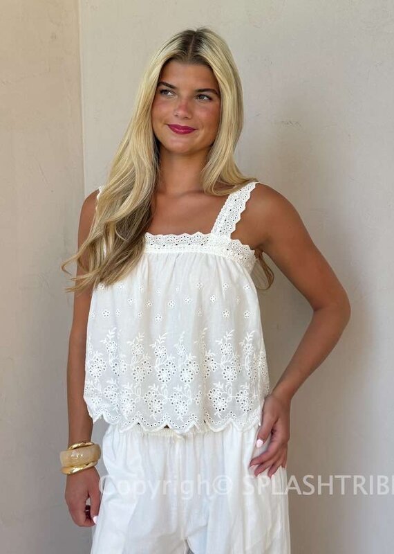 Victoria Eyelet Scallop Edge Top