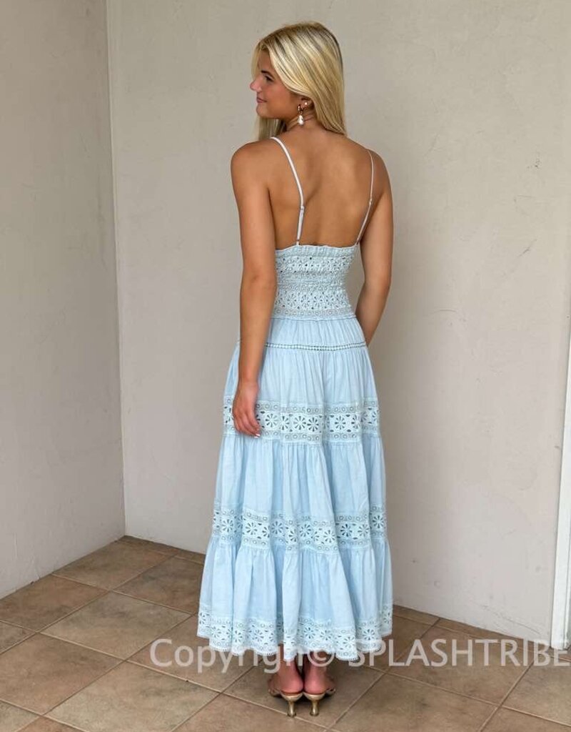 Floral Embossed Lace Solid Midi Dress