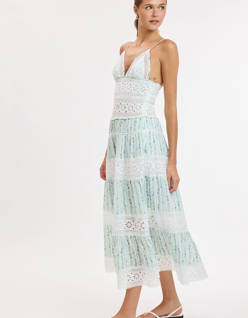 Floral Embossed Lace Floral Midi Dress