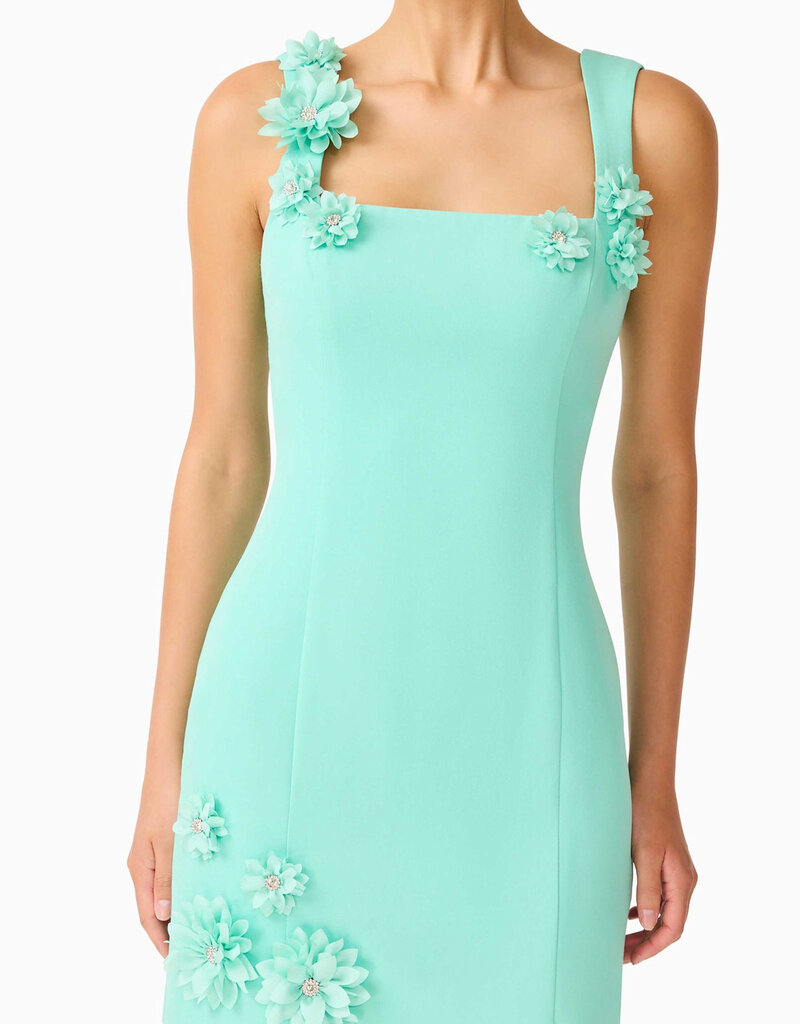 Elliatt Trompe 3D Floral Mini Dress