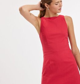 Fitted Sleeveless Shift Mini Dress