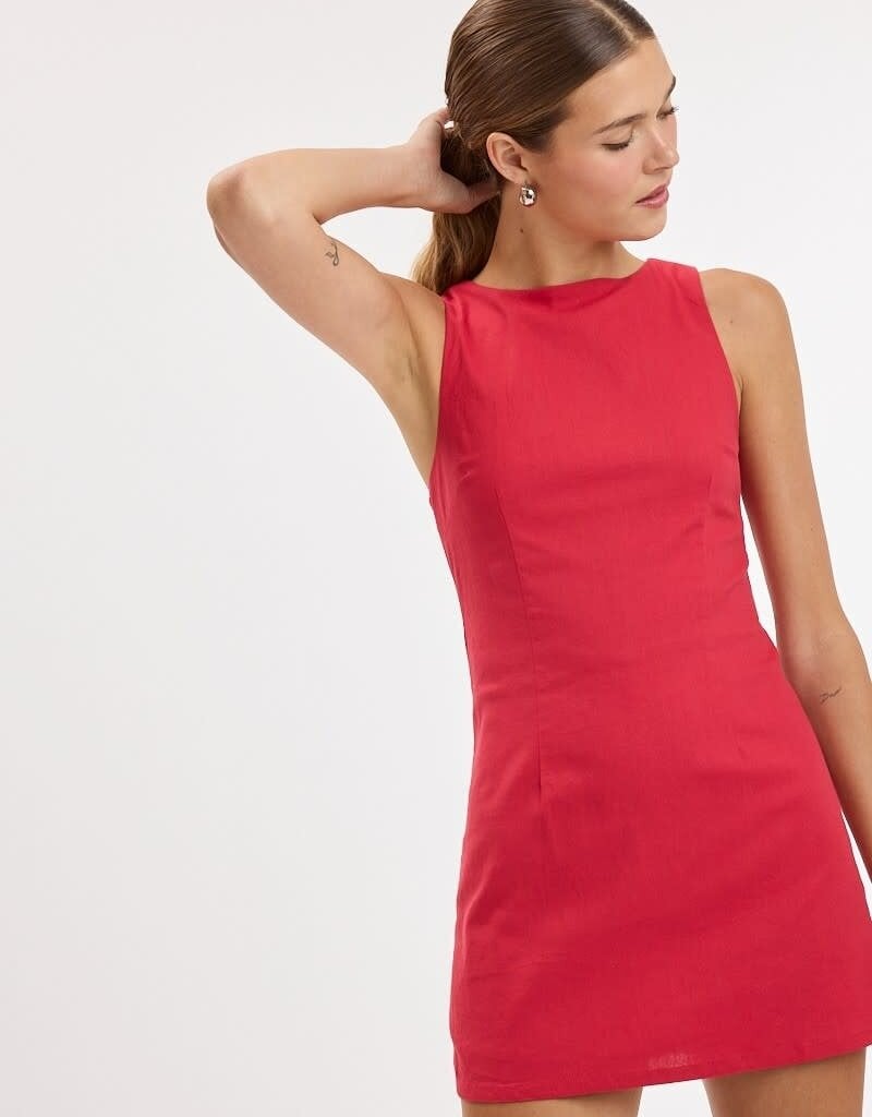 Fitted Sleeveless Shift Mini Dress