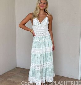 Floral Embossed Lace Floral Midi Dress