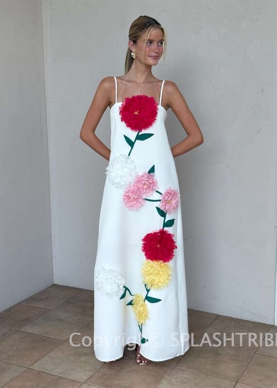 Elliatt Buttercup Embroidered Maxi Dress