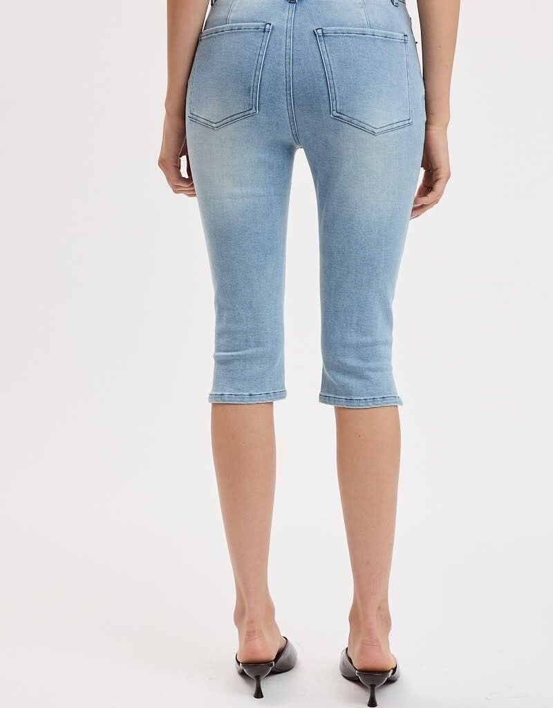 Schaefer Mid Rise Side Slit Capri Pants