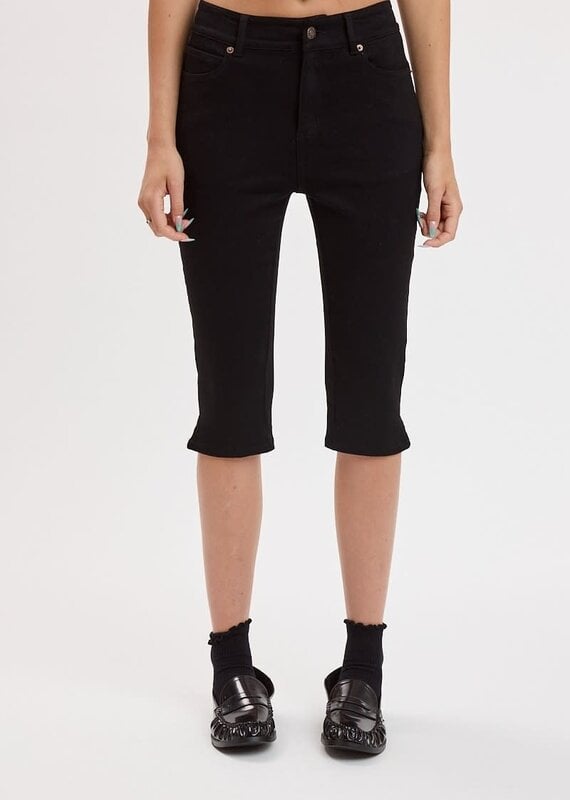 Schaefer Mid Rise Side Slit Capri Pants