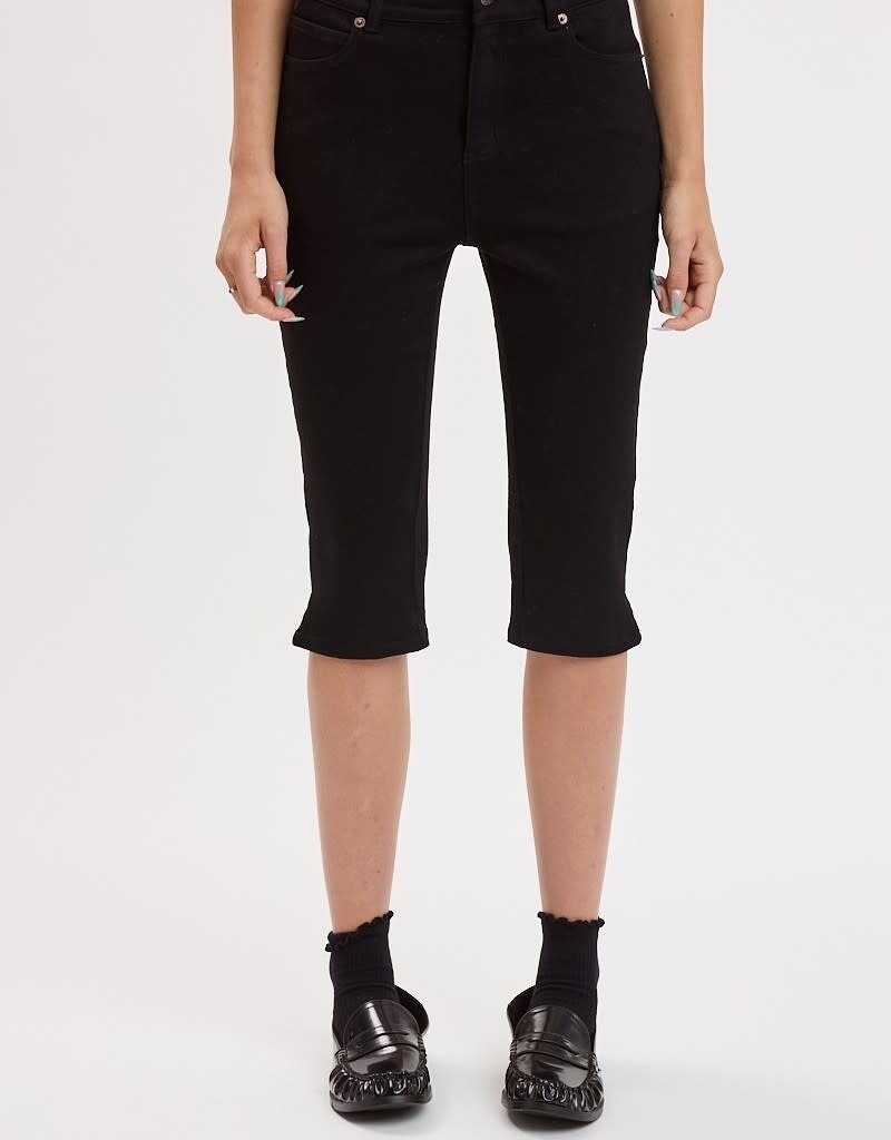 Schaefer Mid Rise Side Slit Capri Pants