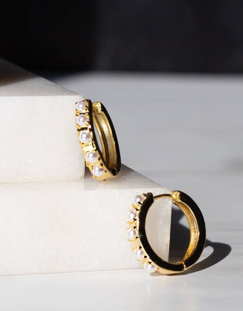 Lenny & Eva L&E Gold Pearl Hoop Earrings