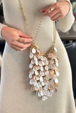 Shell Tassel Gold Chain Strap Handbag Beige