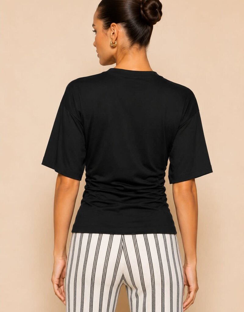 Minimalist Ruched Side T-Shirt