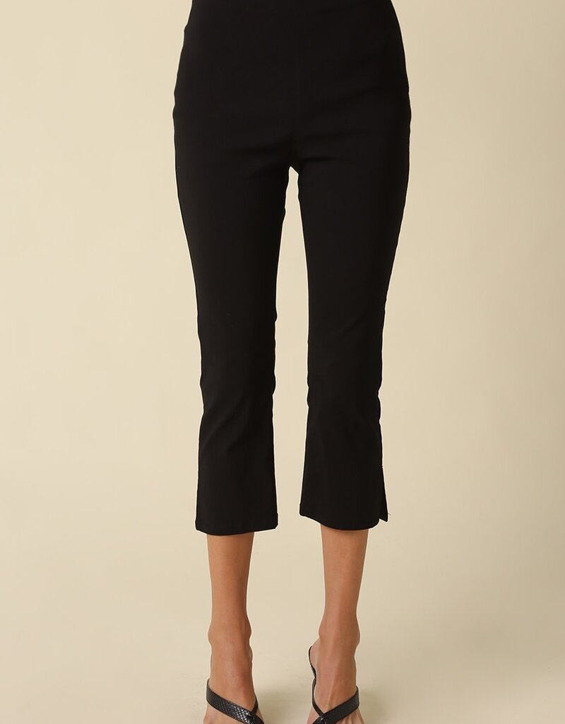 Kick Flare Capri Pants