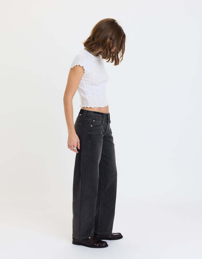 Replay Low Rise V Waist Soft Barrel Jeans