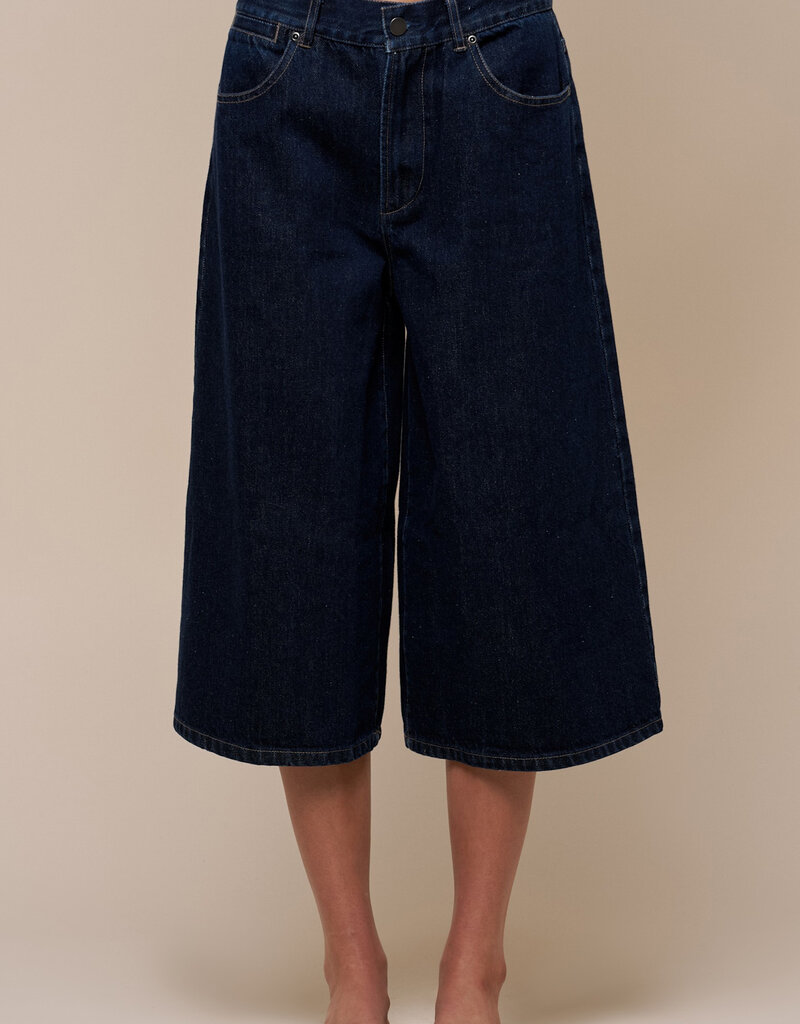Wide Leg Denim Oversized Shorts
