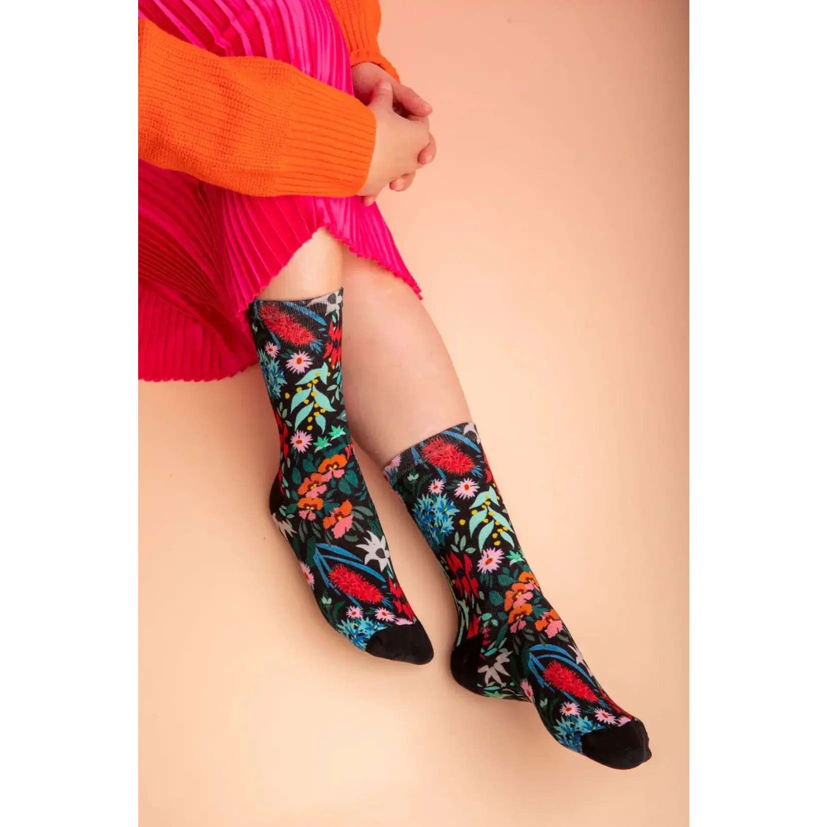 Julie White Socks - Flower Dance