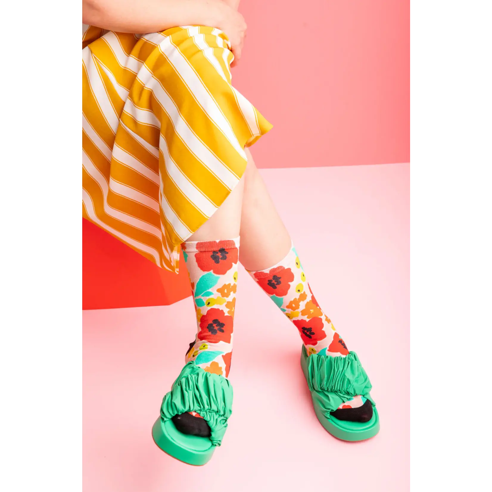 Julie White Socks - Tropical Garden