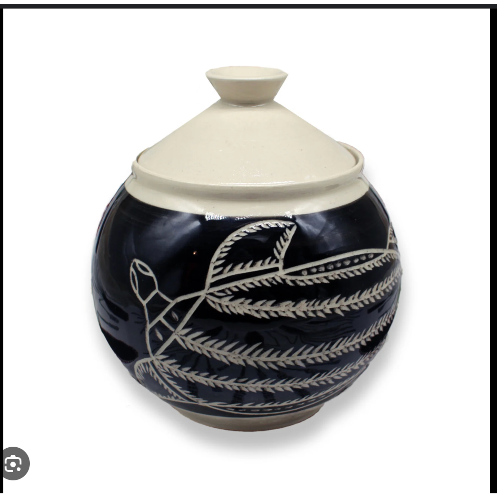 Christopher Harris, Handmade Canister with Lid | Yarrabah Arts Centre