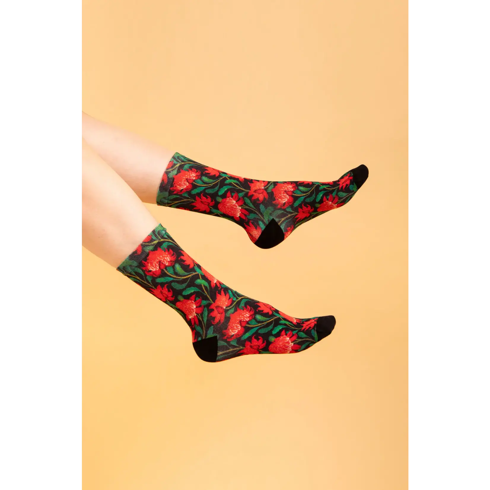 Julie White Socks - Waratah