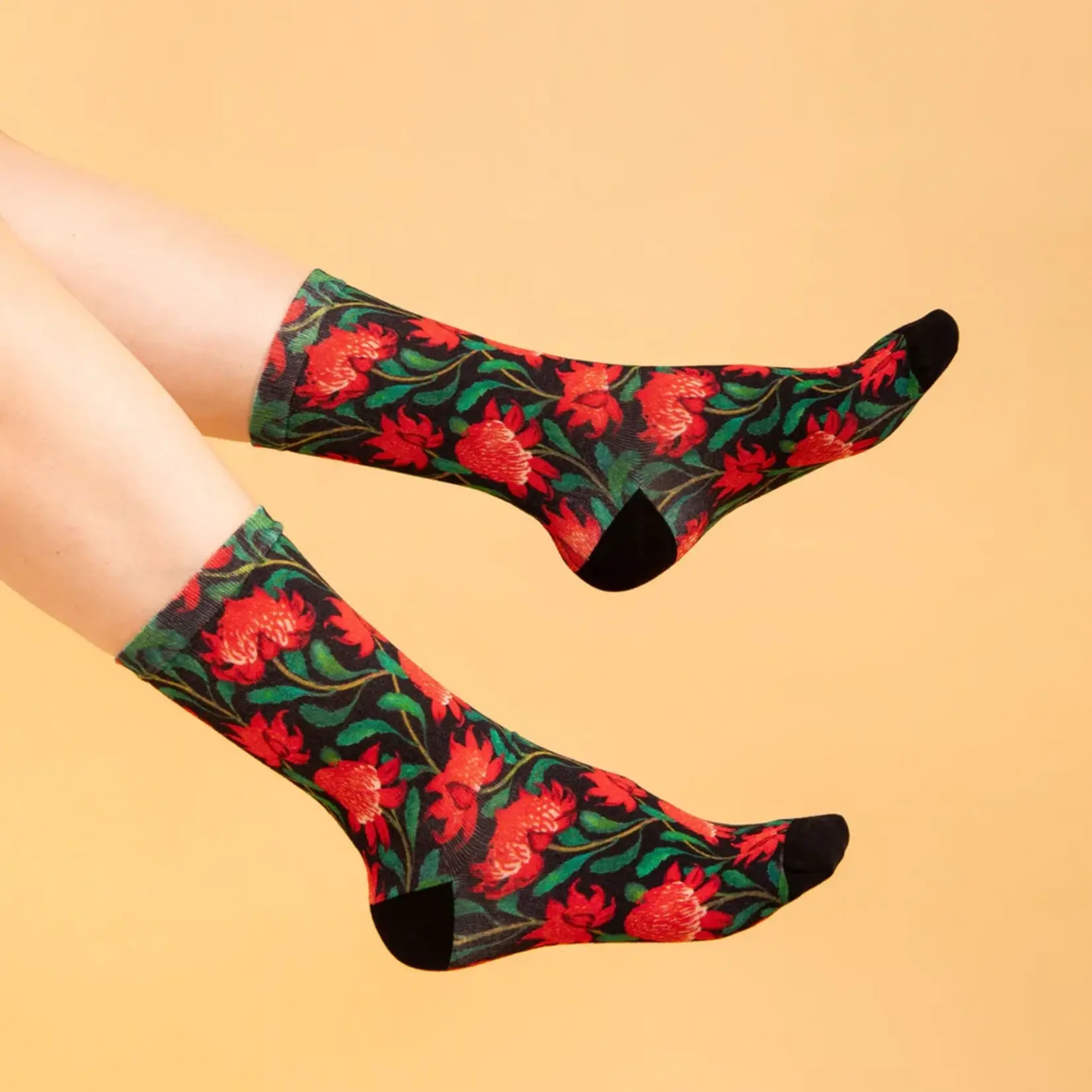Julie White Socks - Waratah
