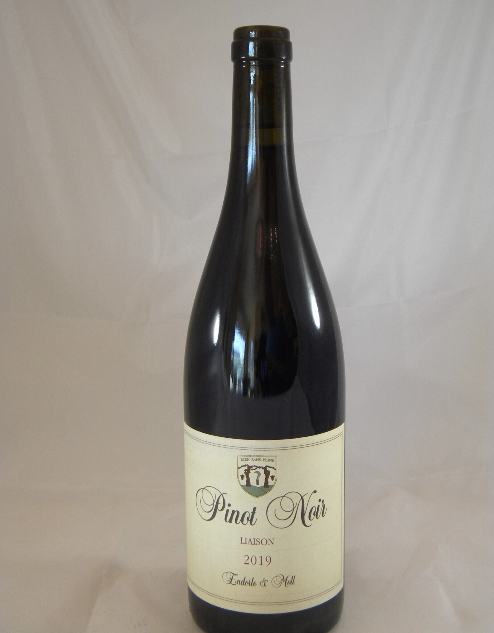 Enderle and Moll Pinot Noir Baden Liaison 2021