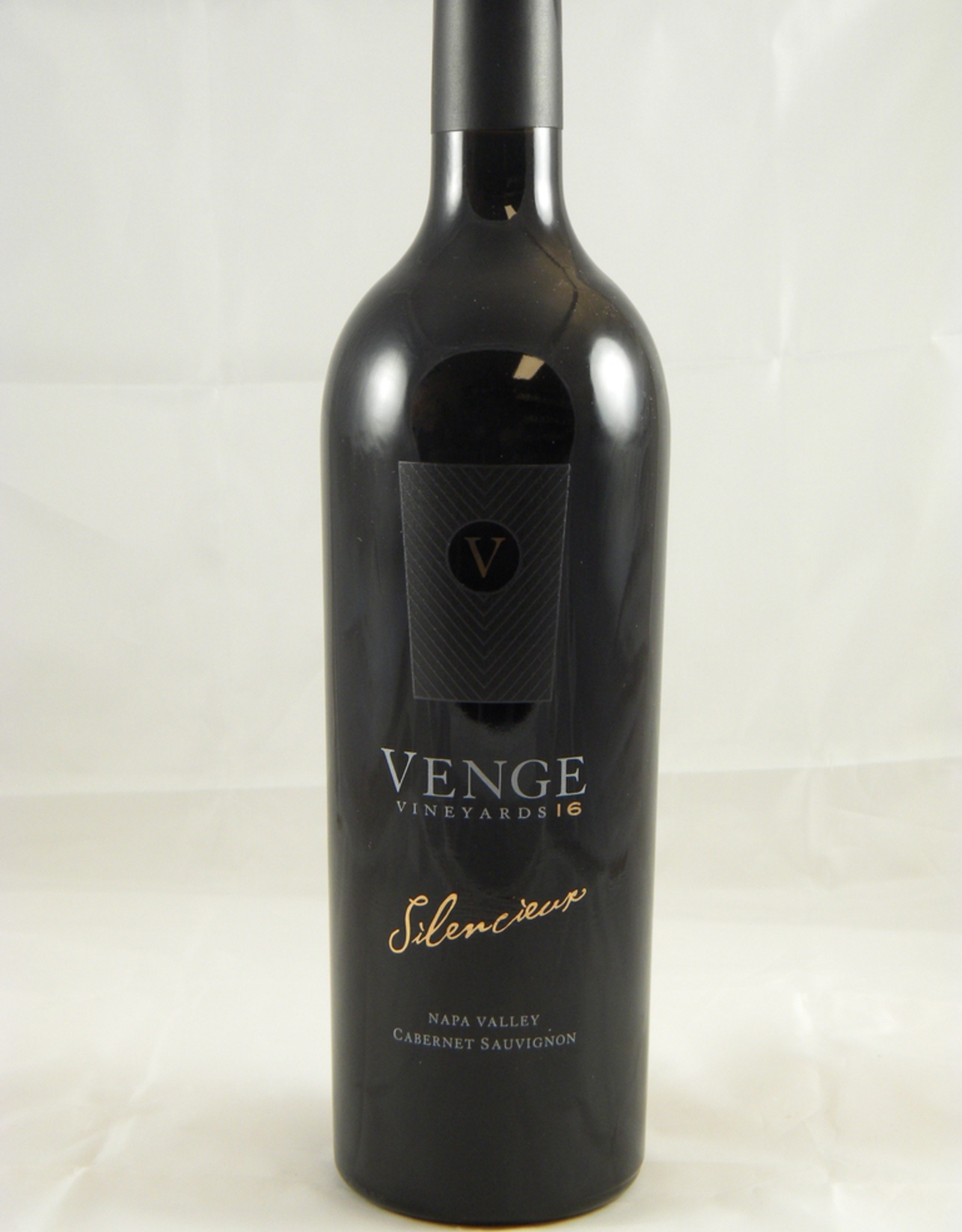 Venge Venge Vineyards Cabernet Napa Silencieux 2022