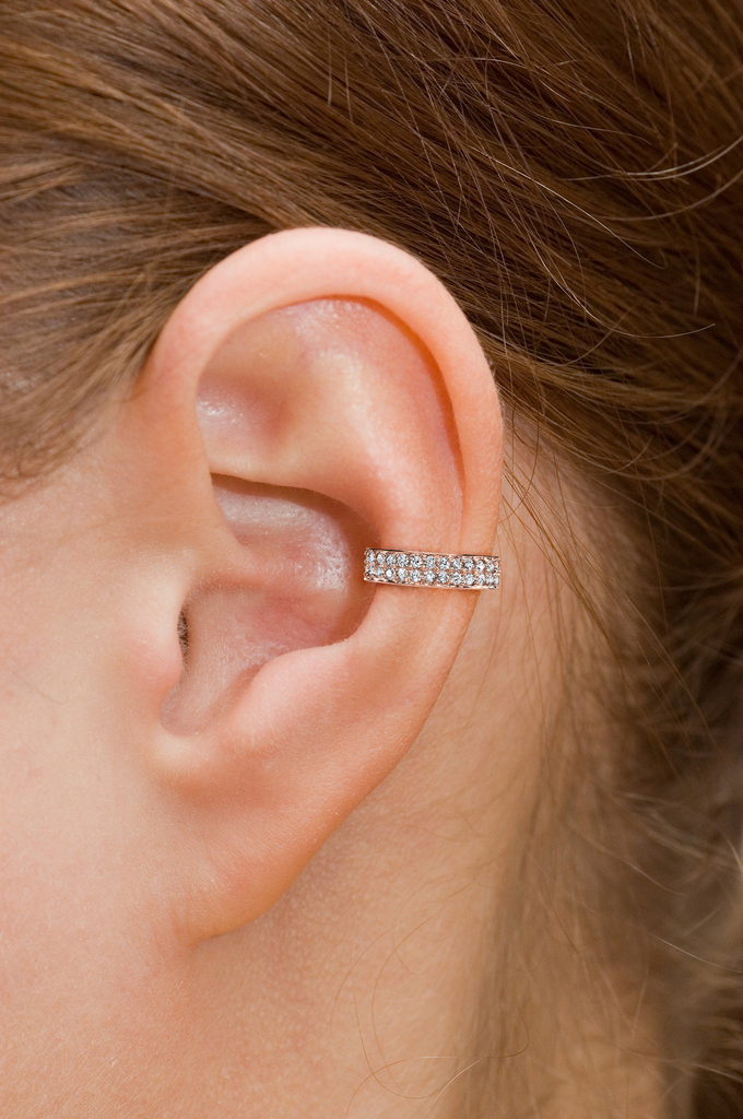 18K DOUBLE ROW DIAMOND EAR CUFF-2