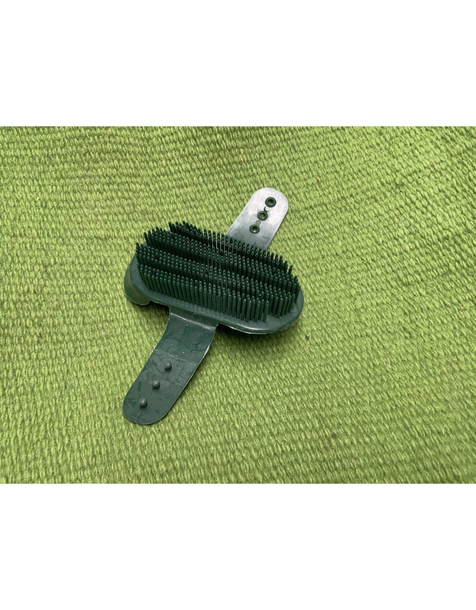 Plastic Curry Comb - Dark Green - Junior - #374419-65