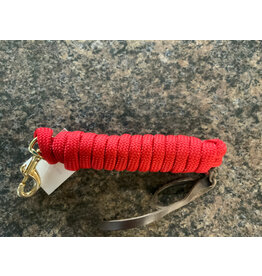 Mustang Cowboy Lead Rope 5/8" x 9' - Brass Plated Bolt Snap 7/8" - Red 292648-01