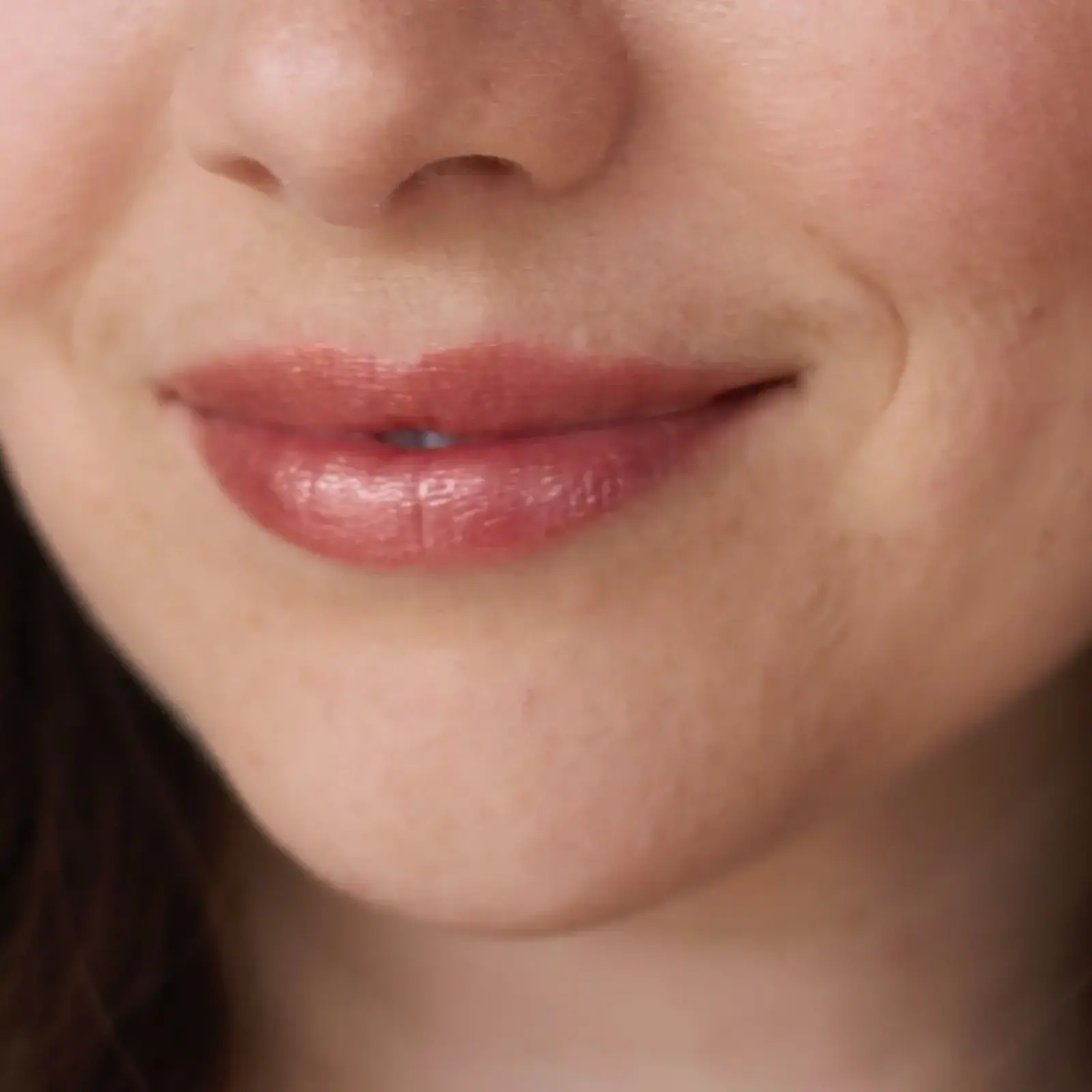 Pure Anada Glisten Lip Gloss - Rose Gold 7ml