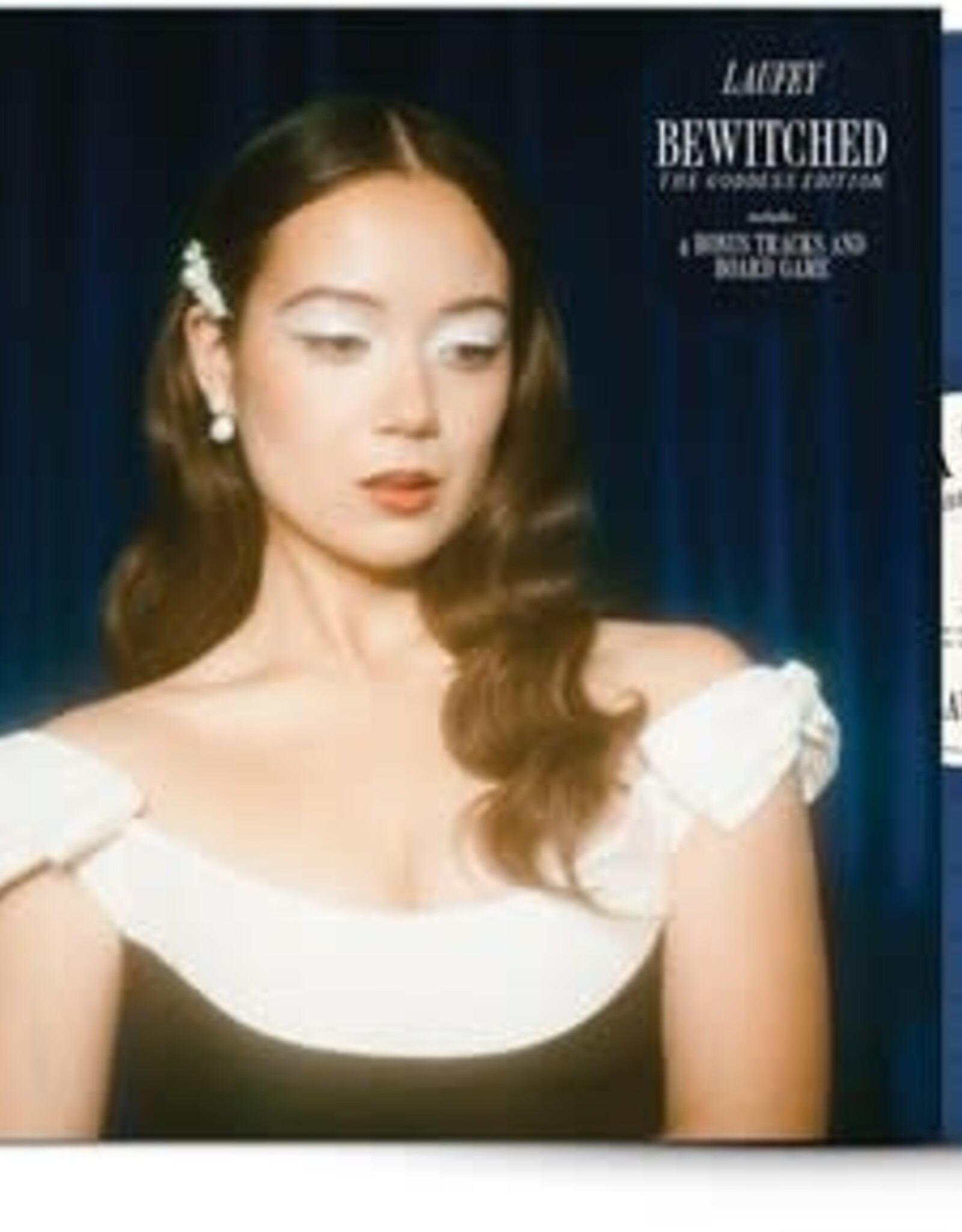 Laufey - Bewitched: The Goddess Edition (Blue Vinyl)