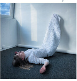 Jenny Hval - Iris Silver Mist