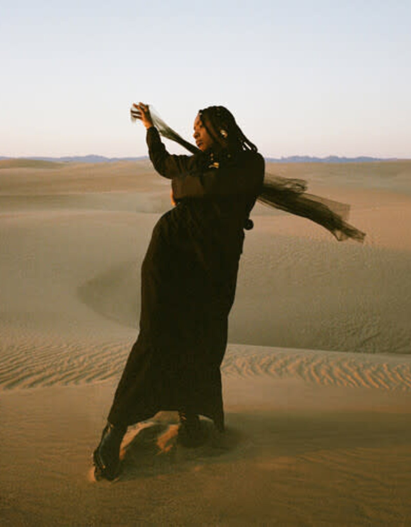 Dua Saleh - Of Earth & Wires (Blue Sapphire Vinyl)