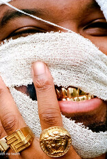 Genesis Owusu - Smiling With No Teeth